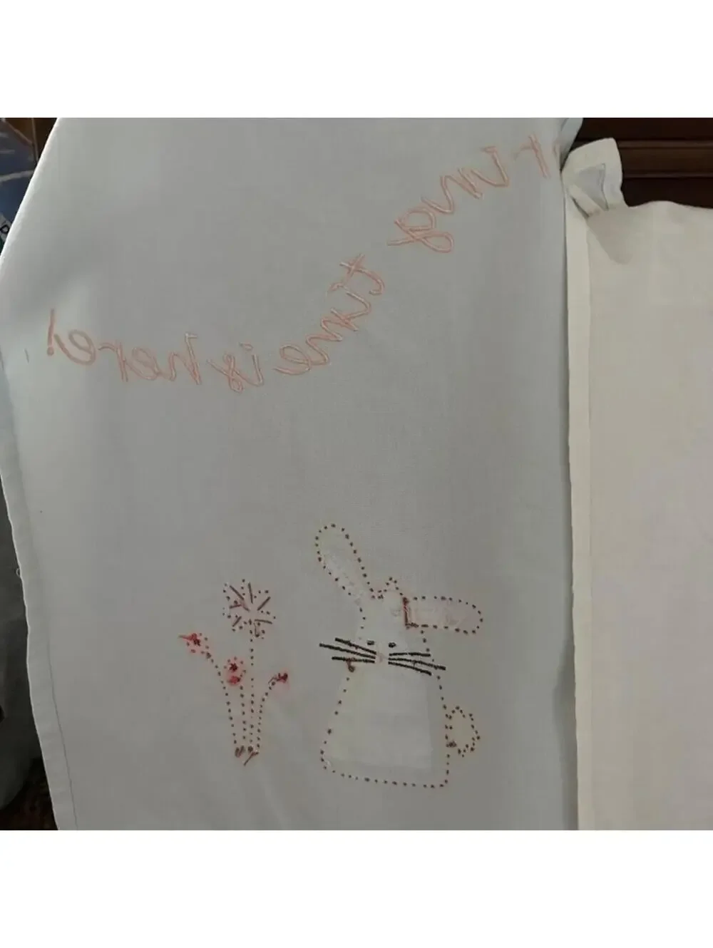 Sur La Table Easter Embroidered Appliqué Cotton Tea Towels set of 3 NWT